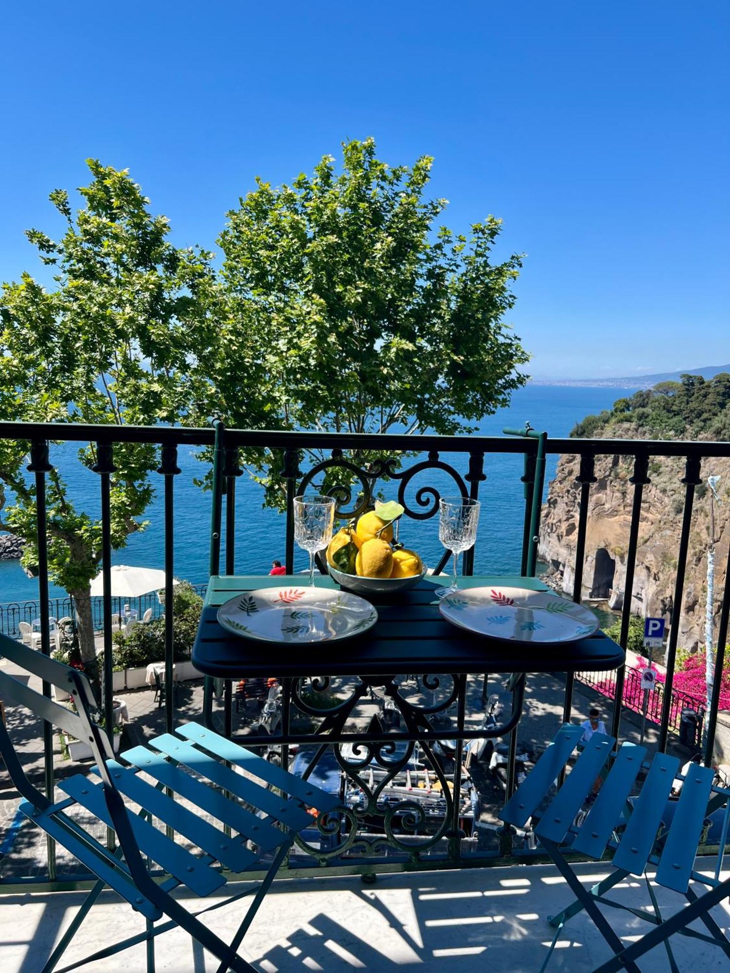 Mavi Apartments Piano di Sorrento Extérieur photo