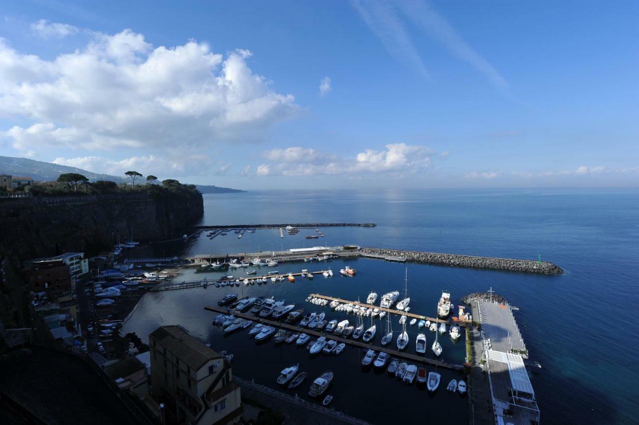 Mavi Apartments Piano di Sorrento Extérieur photo